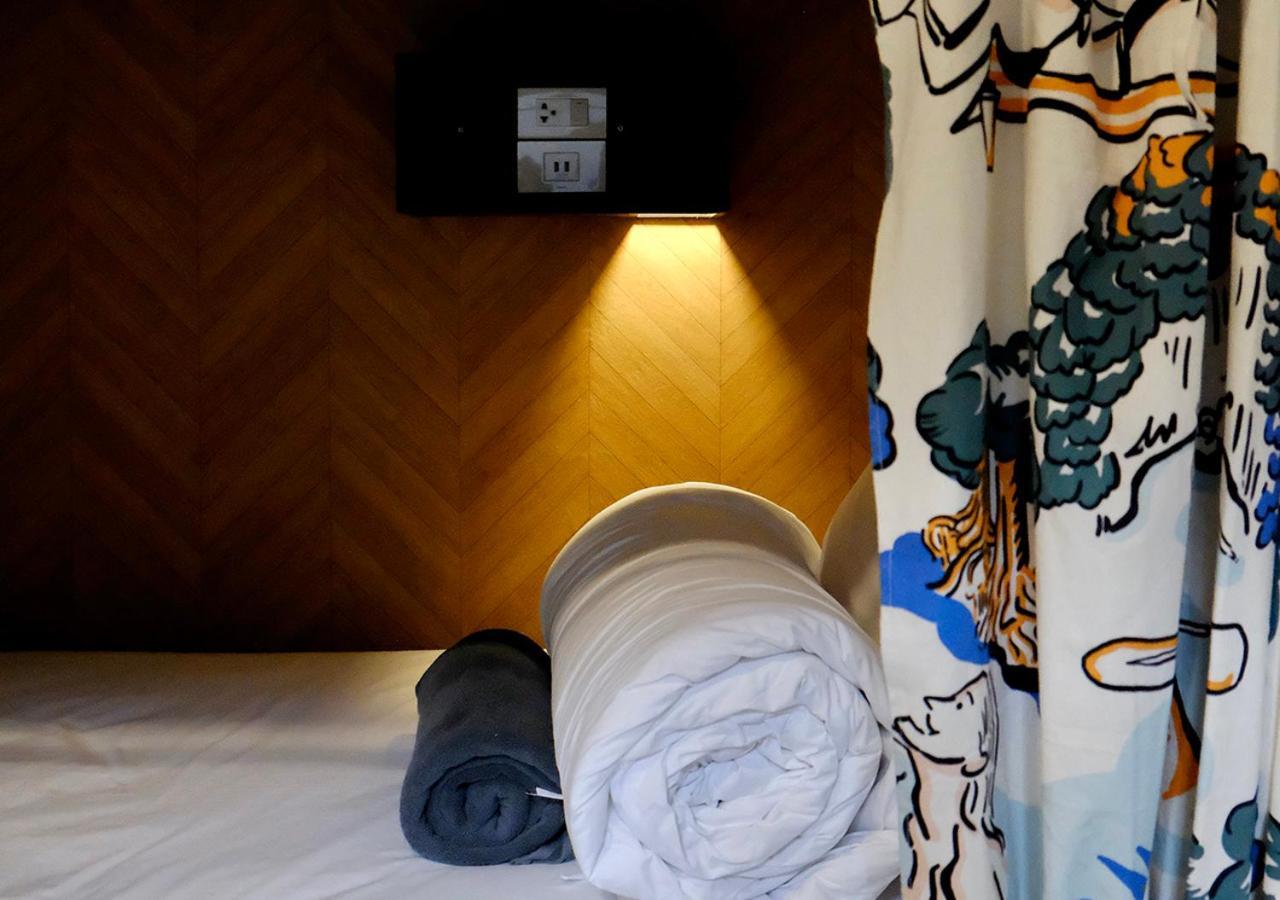 Tan Hostel X Cafe , Aonang Beach (Adults Only) Ao Nang Exterior photo